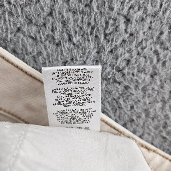 Cabi Jeans Women 14 (38x32) White Slim Boyfriend Distressed Mid Rise Stretch - Picture 6 of 16